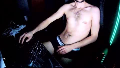 studply7 online show from January 6, 6:41 pm