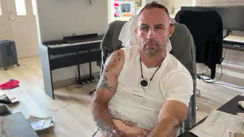 Simon online show from August 3, 3:51 pm