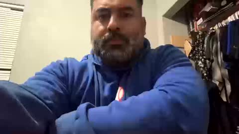 Snapshot of suavecito67 chatting on October 17, 2:15 am suavecito67 online show from October 17, 2:15 am