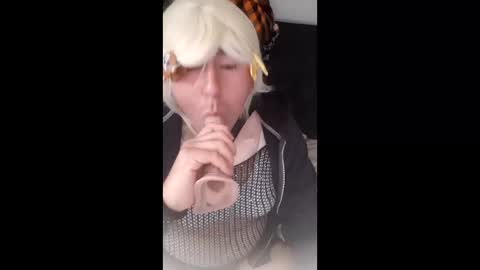 suckm33 online show from April 27, 11:21 pm