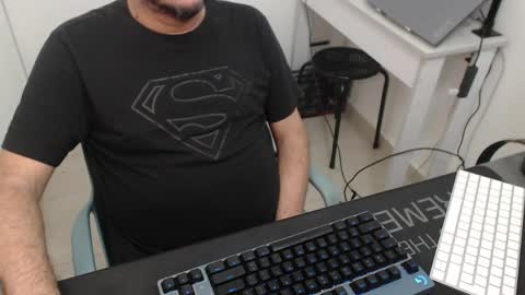 Johnny online show from April 12, 3:13 pm