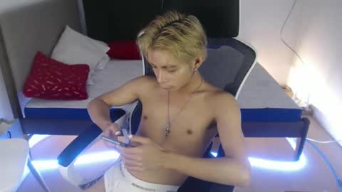 sultry_charls online show from September 26, 10:46 am