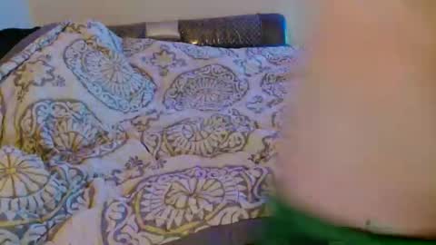 sum14738 online show from March 26, 9:24 am