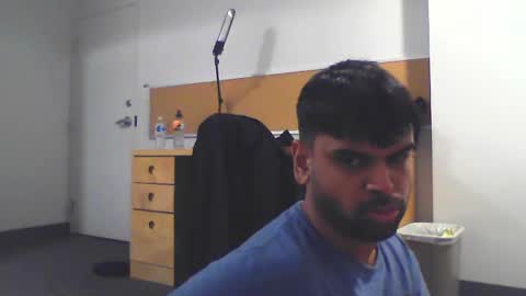 Snapshot of sundoog chatting on February 12, 8:38 am Sundoog online show from February 12, 8:38 am