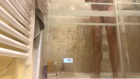 sunsyyy online show from April 6, 7:25 pm