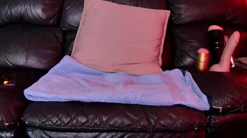 Thomas online show from December 24, 4:33 am