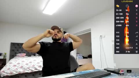 supermanboyxxl online show from February 10, 7:35 am