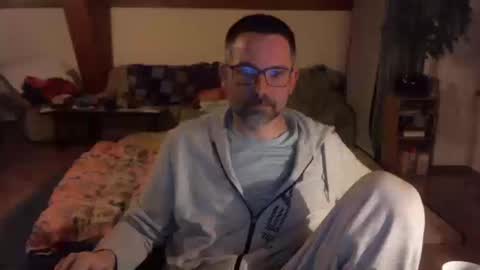 supersquirrel81 online show from March 11, 11:23 pm