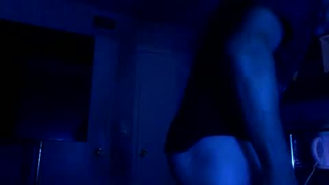 sweet_nutts online show from October 14, 3:35 am