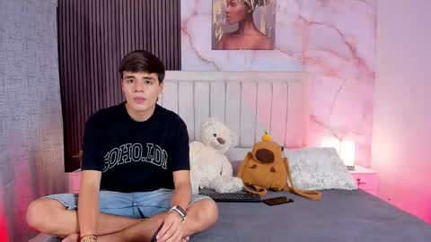 Petter online show from December 2, 1:36 pm