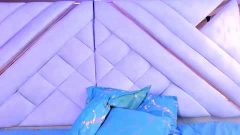Snapshot of sweet_santii chatting on October 10, 9:07 pm Santiago online show from October 10, 9:07 pm
