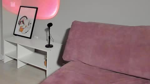 Snapshot of sweet_smith8 chatting on January 22, 10:28 pm sweet_smith8 online show from January 22, 10:28 pm