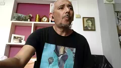 sweetcuervo independent model online show from April 17, 4:53 pm