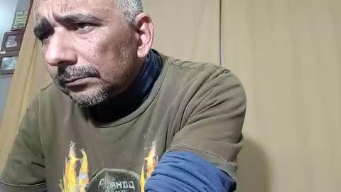 sweetcuervo independent model online show from May 31, 2:56 am