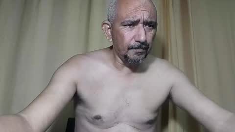 sweetcuervo independent model online show from April 3, 3:47 am