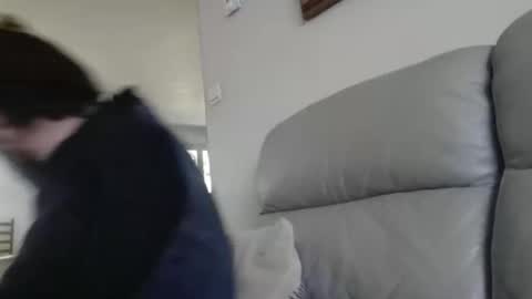 sweetguyss12 online show from September 29, 8:57 am