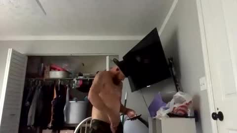 WeAim2PZzz online show from March 20, 2:54 pm