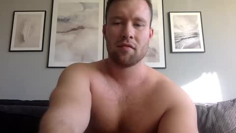 swekingxx online show from February 18, 1:33 pm