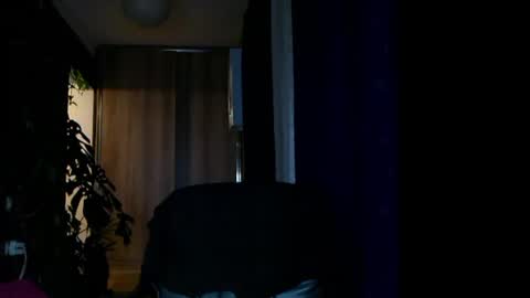 Huracane online show from March 2, 6:13 pm