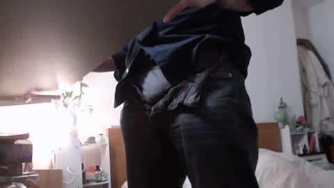 tache154167 online show from January 15, 5:04 pm