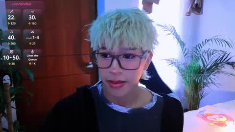 Snapshot of taichi_bluy chatting on October 20, 11:36 am taichi online show from October 20, 11:36 am