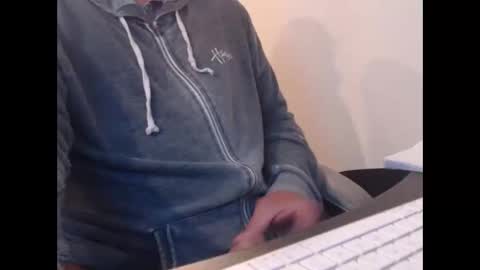 tallguysfbay online show from November 2, 6:12 pm