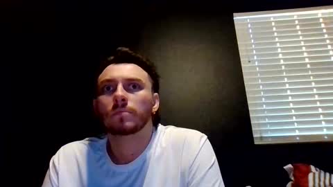 tallhungcloudy online show from May 22, 2:38 am