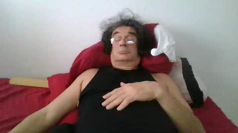 tantriceye online show from April 12, 11:55 am