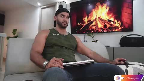 Tarek online show from March 18, 2:03 am