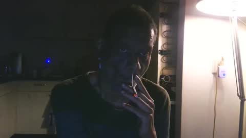 Genaro Thode online show from April 22, 9:30 pm