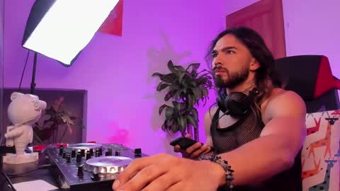 Tarzan online show from February 2, 3:10 am