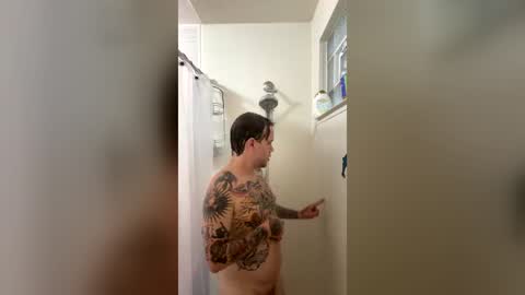 tattedupboyfun online show from June 28, 12:27 am