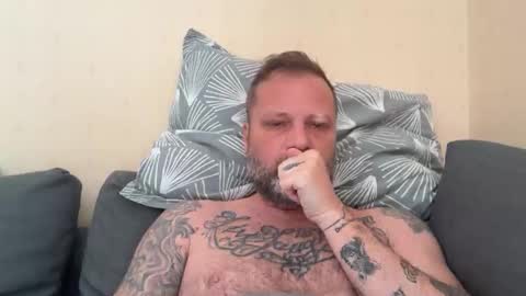 tattoomanforgirls online show from April 2, 10:23 am