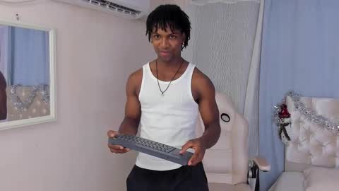 tau_montes online show from November 19, 4:34 am