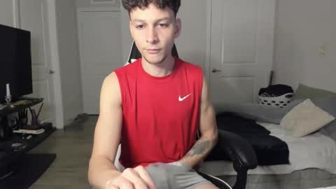 taylorcamz online show from April 1, 5:42 am