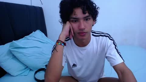 Tayron online show from January 29, 4:52 pm