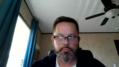 tdhawk87 online show from December 2, 8:34 pm