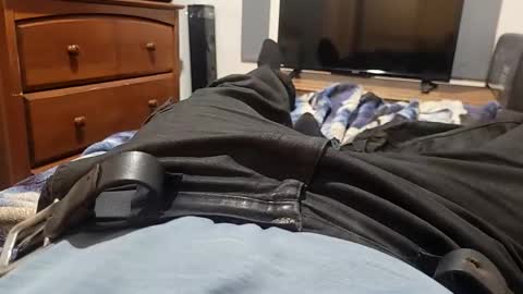 tellmewhattodook online show from February 21, 7:09 am