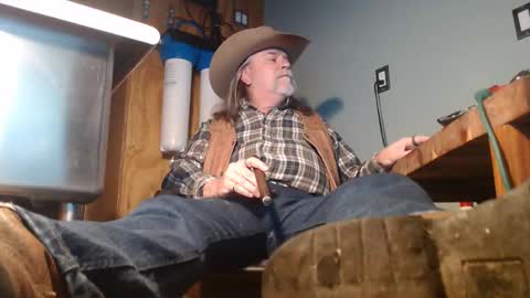 Tennredneck online show from February 2, 2:10 am