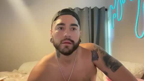 terppapi online show from April 16, 6:19 pm