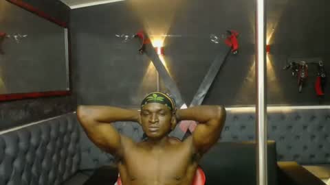 terry_zyzz online show from March 17, 9:39 pm