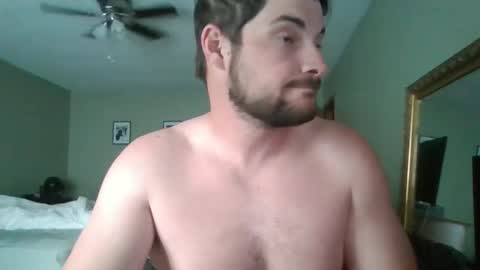 tex007006 online show from April 8, 8:50 pm