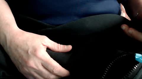 Snapshot of the1pocketrocket chatting on February 15, 10:00 am the1pocketrocket online show from February 15, 10:00 am