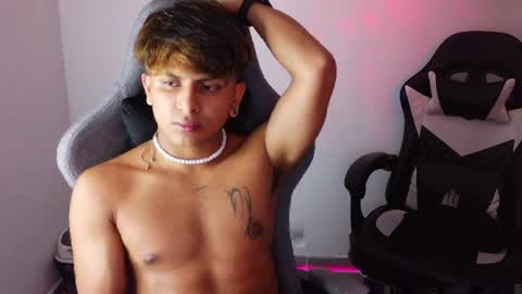 Danny online show from April 9, 4:32 am