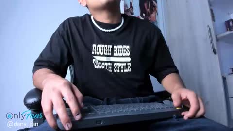 Danny online show from January 31, 8:51 pm