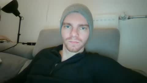 thebatguuy online show from December 14, 5:14 pm