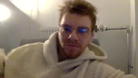 thebatguuy online show from December 8, 5:33 pm