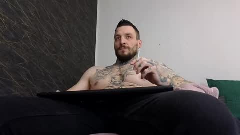 John online show from February 9, 2:18 pm