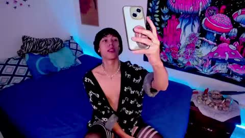 ethan online show from June 6, 11:11 pm