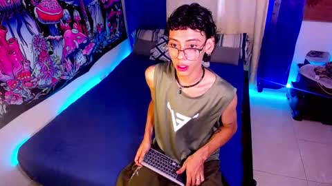 ethan online show from March 16, 11:47 am